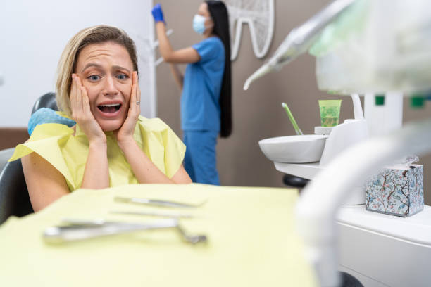Best Weekend Emergency Dentist in Mustang Ridge, TX